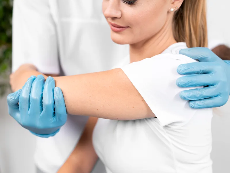 Chiropractic care for arm pain in Monterey